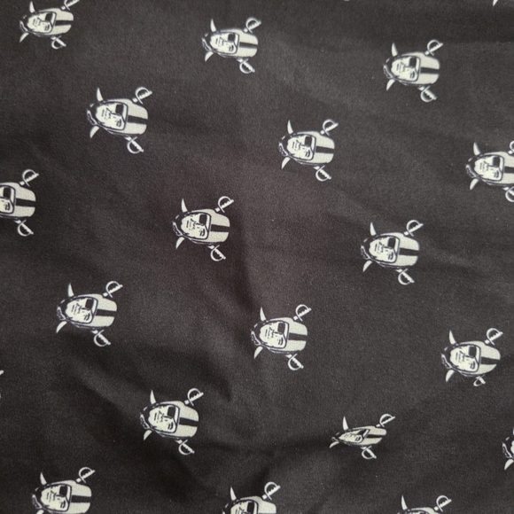 Black Shorts with RAIDERS Print - Picture 2 of 5